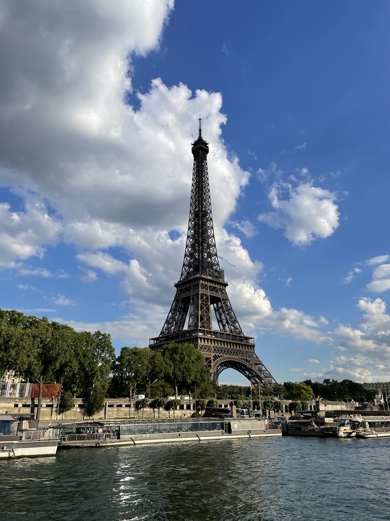 Paris 2022