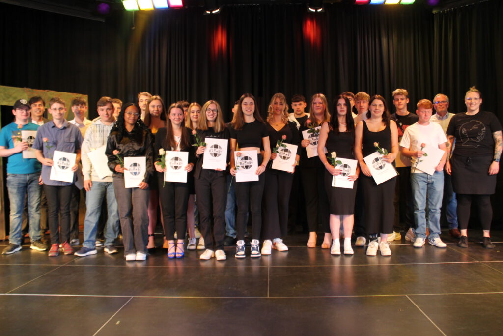 10R2